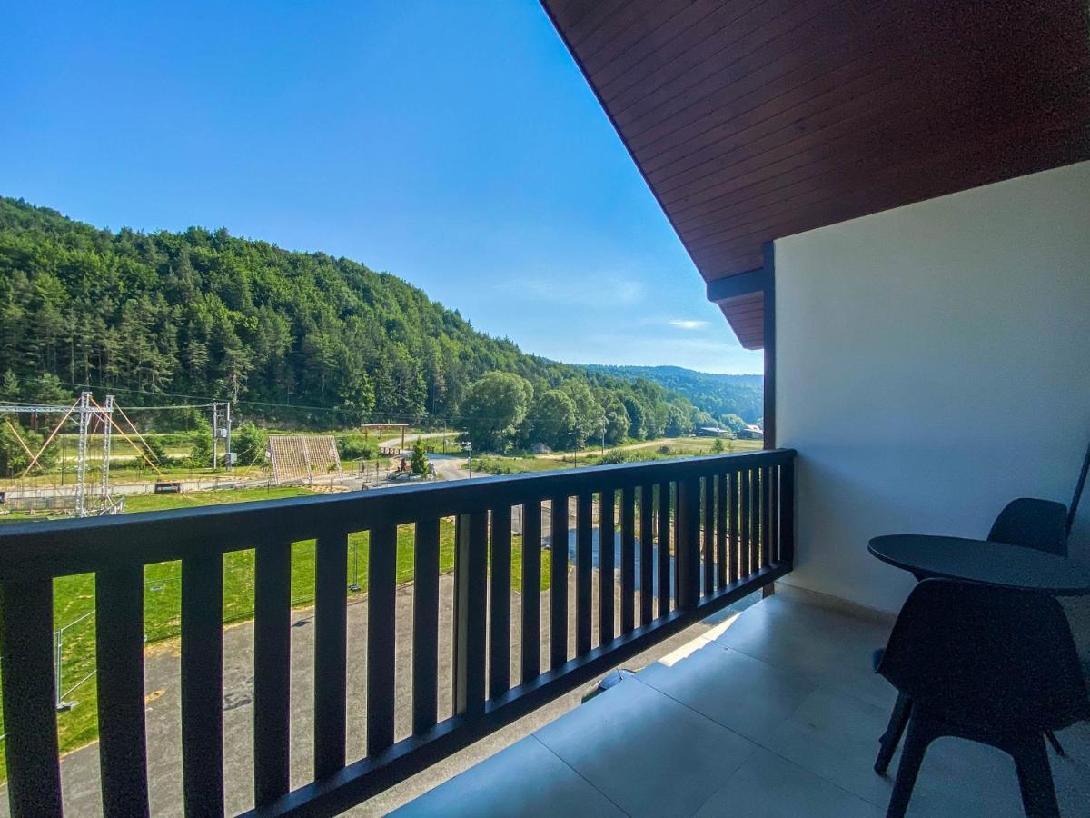 Apartmány GOLF&SKI Valča Exteriér fotografie